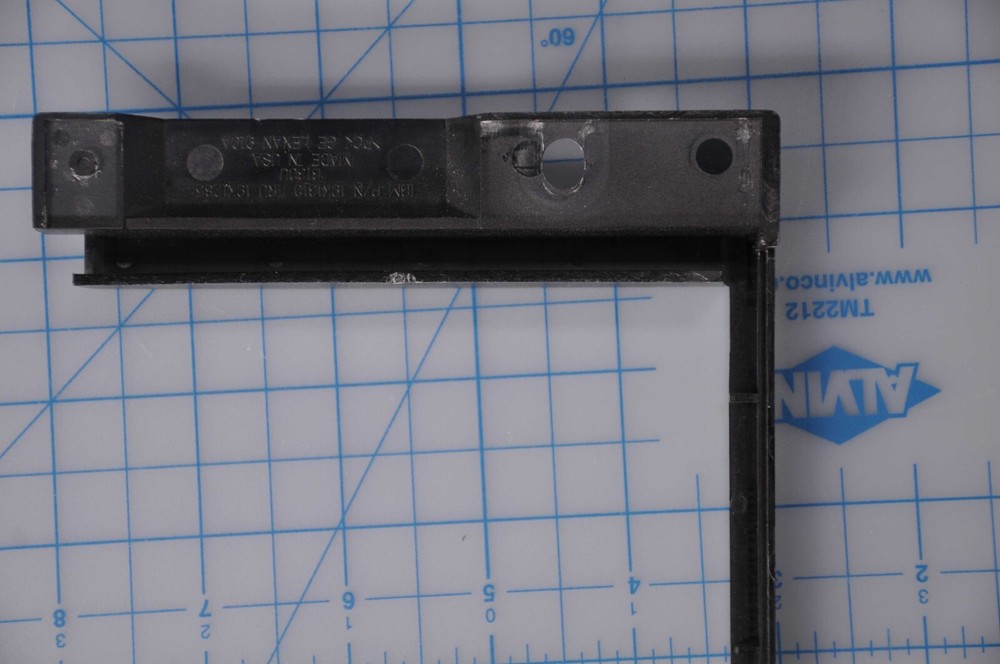 IBM EXP FastT Storage Bezel Grade C 19K1285