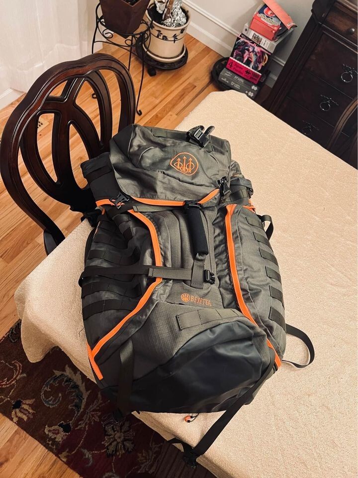 Beretta modular hunting backpack 65L