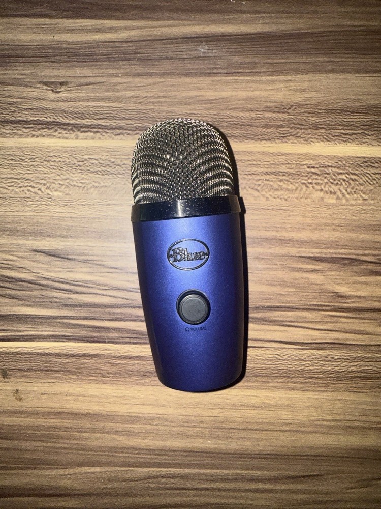 Blue A00098 USB Microphone Blue Volume Control Freestanding