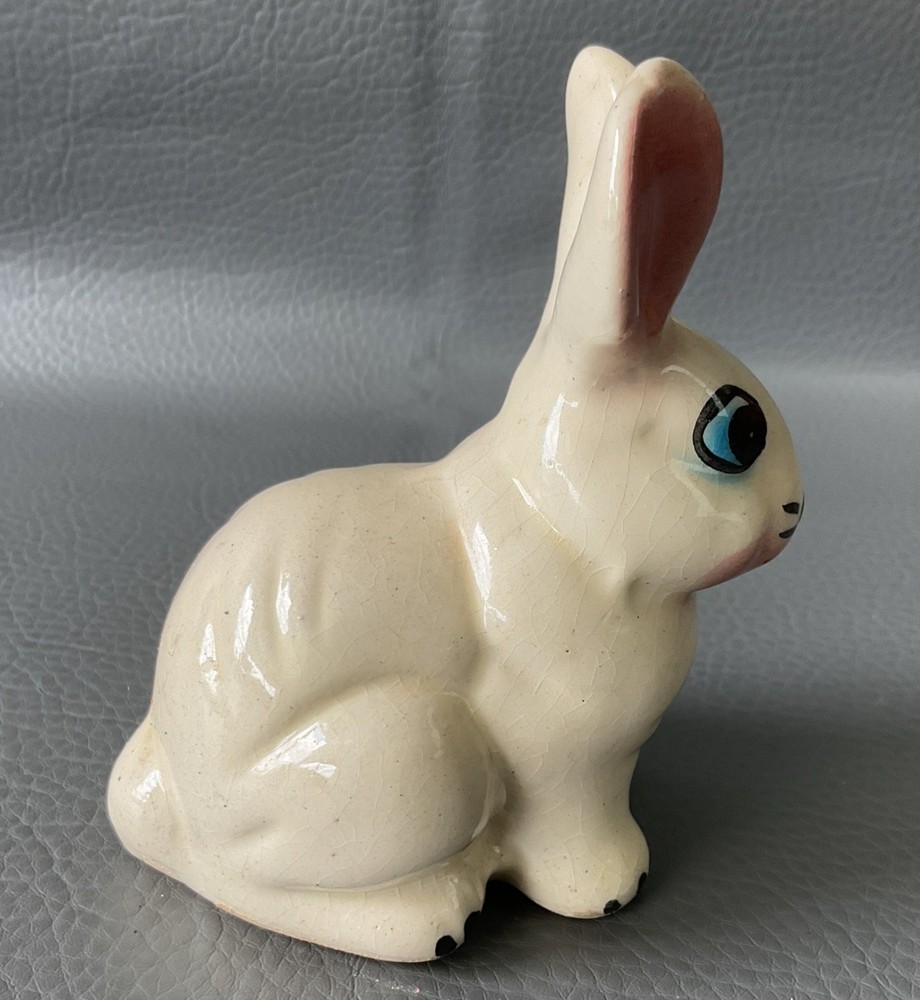 Vintage California Pottery Bunny Rabbit Easter Ceramic Figurine