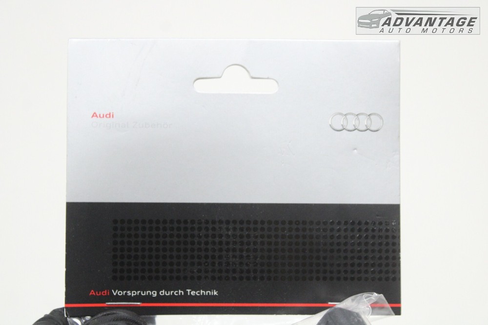 2015-2018 AUDI Q3 INTERFACE AUDIO IPHONE LIGHTING ADAPTER MEDIA CABLE OEM