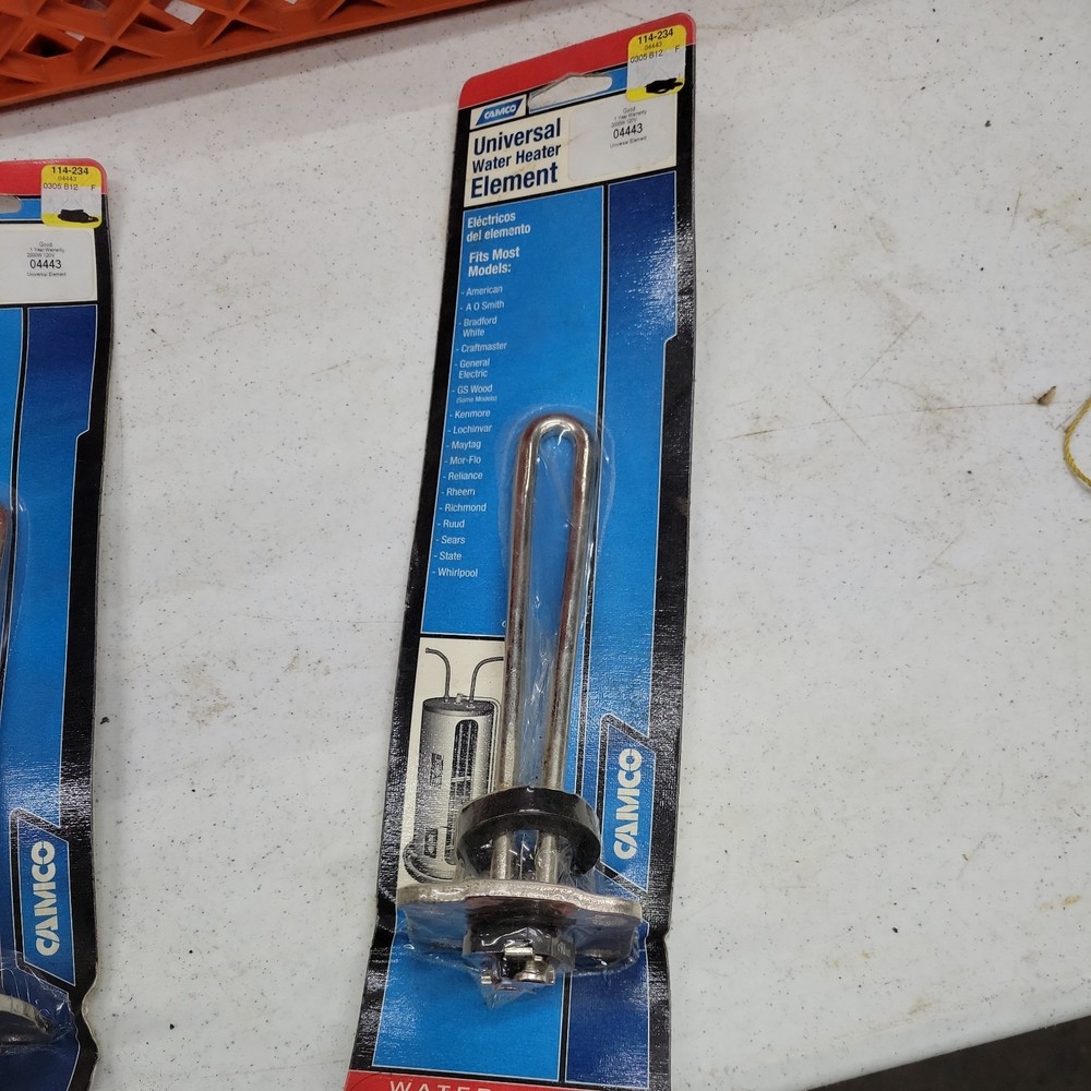 Camco 04443 200W 120V Uni Flange Water Heater Element