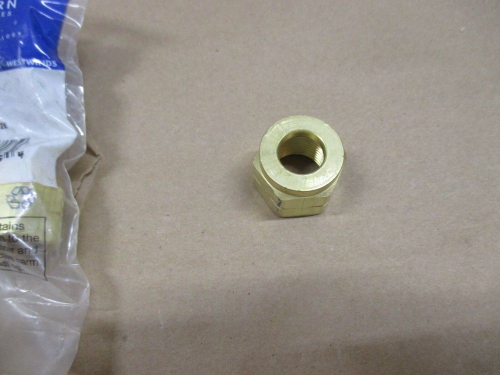 C-8 ACETYLENE NUT "C" SIZE