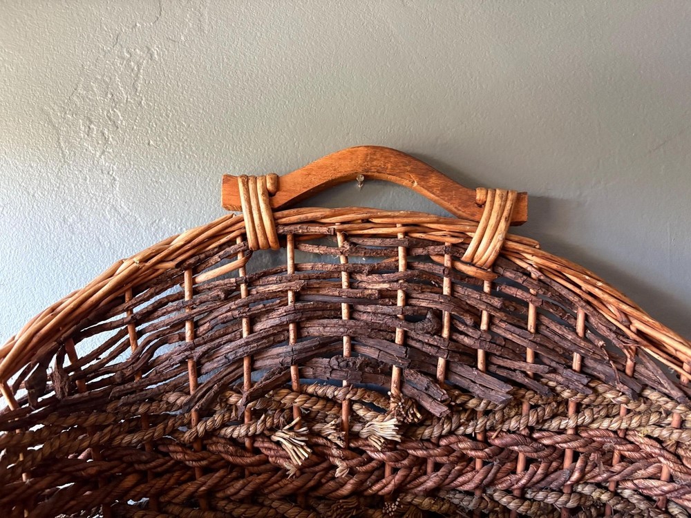 Woven Rattan Wall Hanging Basket