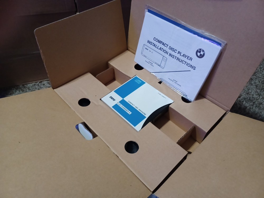 BMW Remote Compact Disc Changer