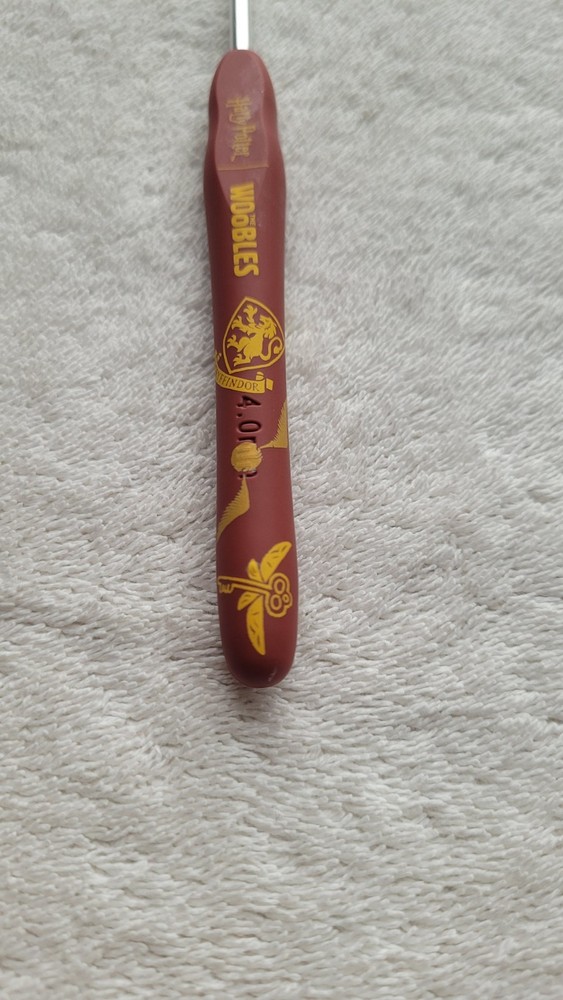 Preowned Harry Potter Wooble Ergonomic Crochet Hook