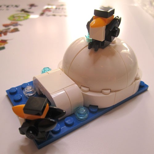 Lego Igloo 2013 - Retired - (40 pieces) #40061