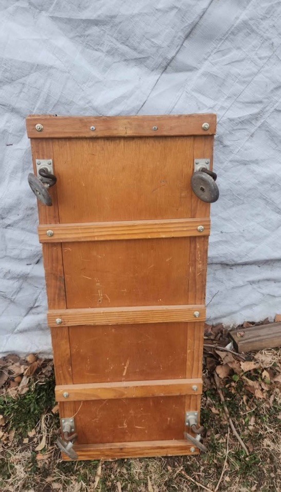 Jeepers Creeper Roller Seat with Backrest