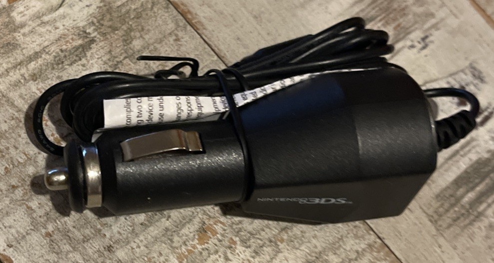 Nintendo 3DS - Car Charger