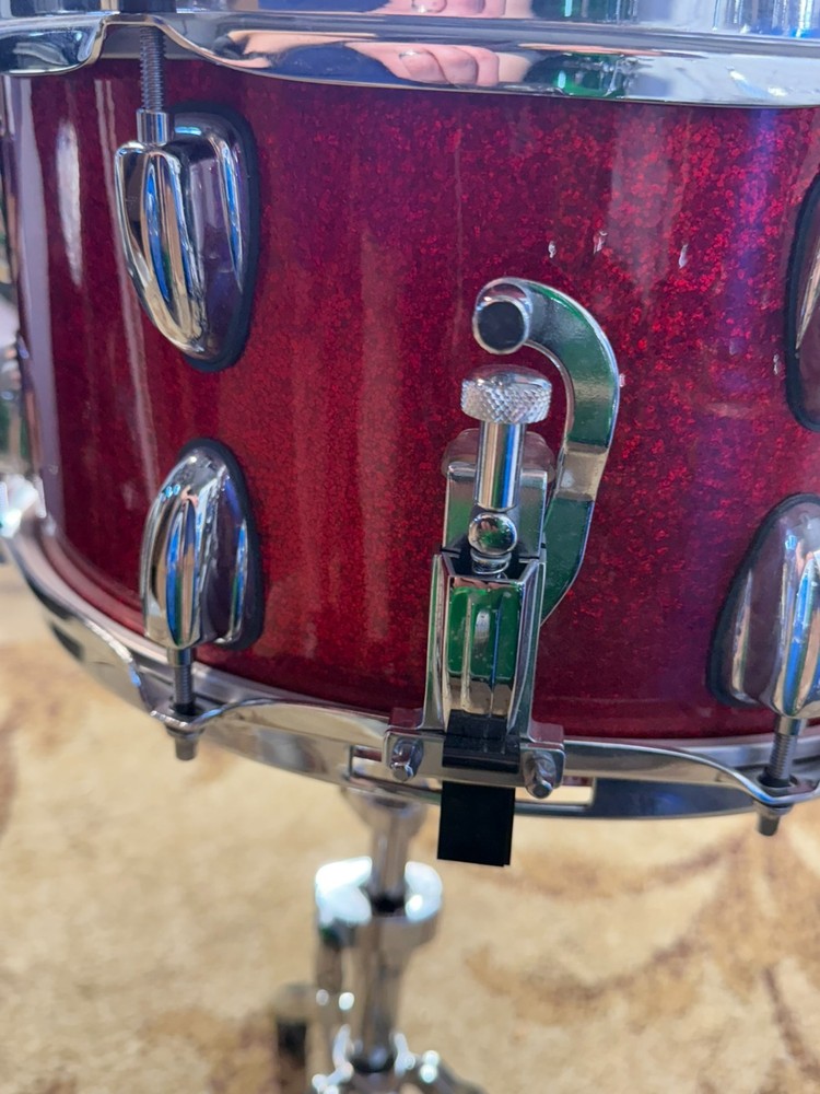 Walker Custom Drums Red Sparkle 14x7 Snare Drum