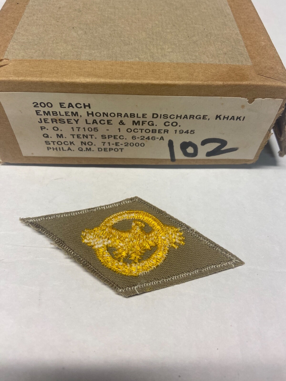 Original WW2 US Ruptured Duck Honorable Discharge Veteran Patch Embroidered NOS