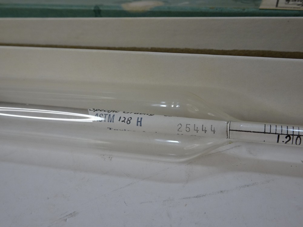 VINTAGE TAYLOR HYDROMETER SPECIFIC GRAVITY ASTM No. 128H *