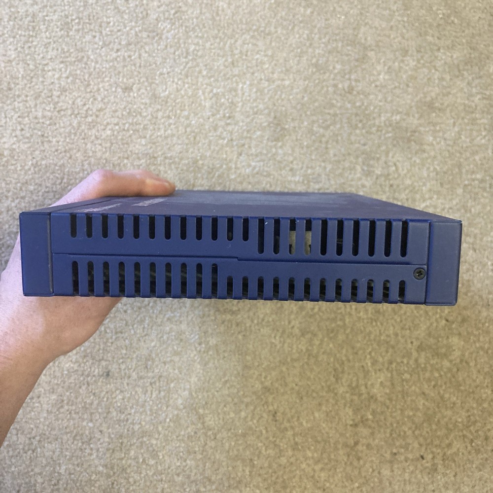 Netgear Gateway Router Model RT311