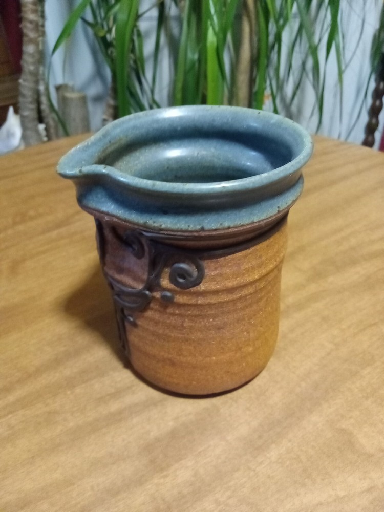 Unique Hand Thrown Studio Art Stoneware Pottery 4³/⁴" Pitcher Signed