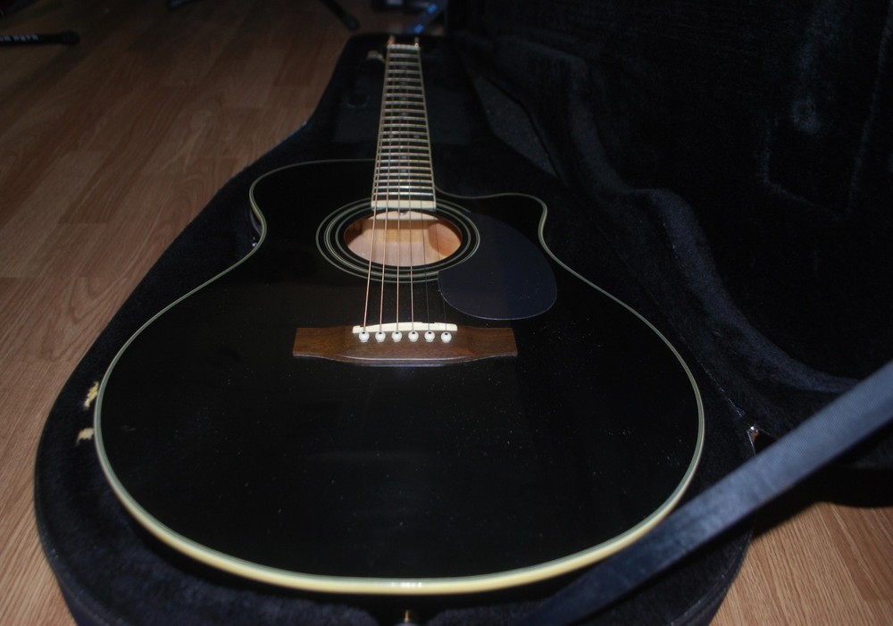 Sigma TB - 1/BK Acoustic Electric Guitar - With Softshell Case