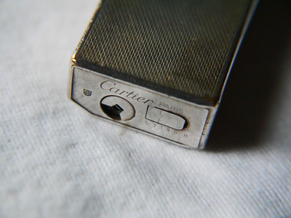 Beautiful CARTIER Plaque Or White Gold Cigarette Lighter