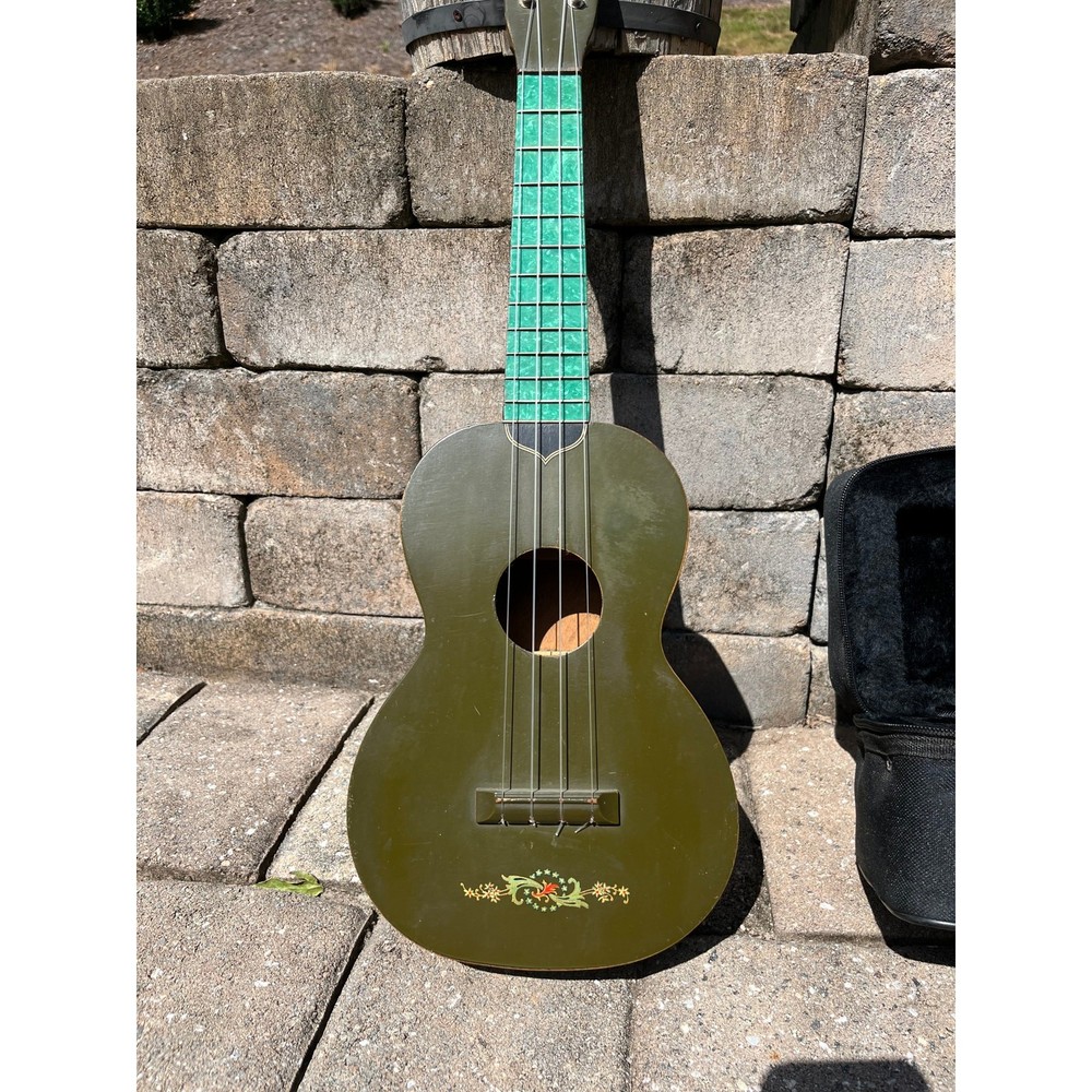 Vintage Regal Concert Green Ukulele