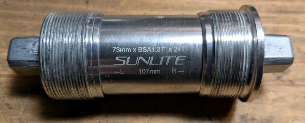 Sunlite 73mm BSA 107mm Square Taper Bottom Bracket