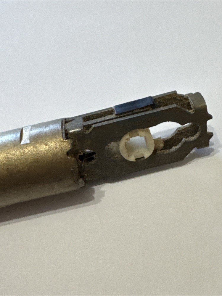 Unbranded Spring Latch - Used