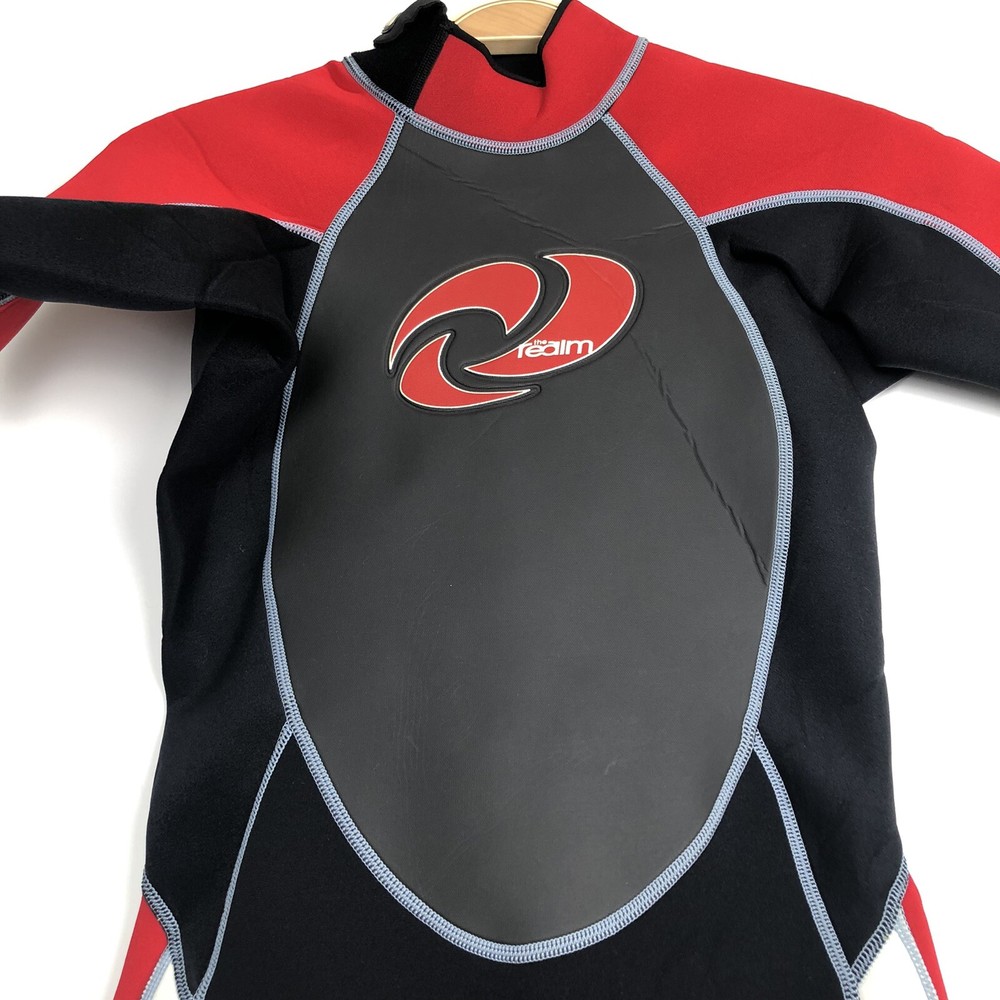 The Realm Youth Size 14 Black/ Red Wetsuit