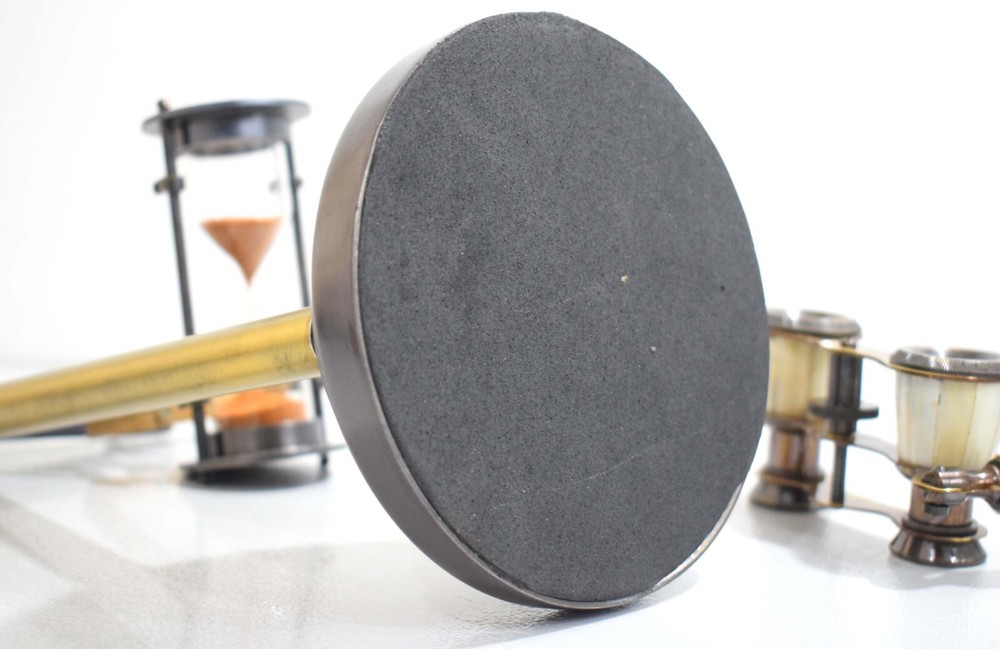 Rotating Brass Hourglass W/Built-in Compass & Swing Function -Orange Sand Inside