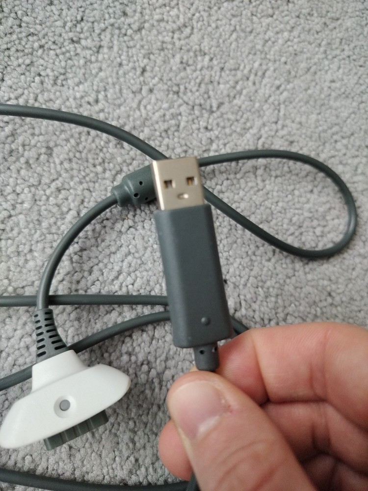 Microsoft Xbox 360 Play And Charge Kit Cable Cord USB Untested