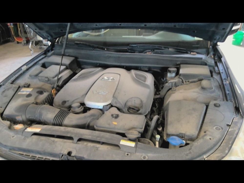 GENESIS 2011 Transmission Shift 730672