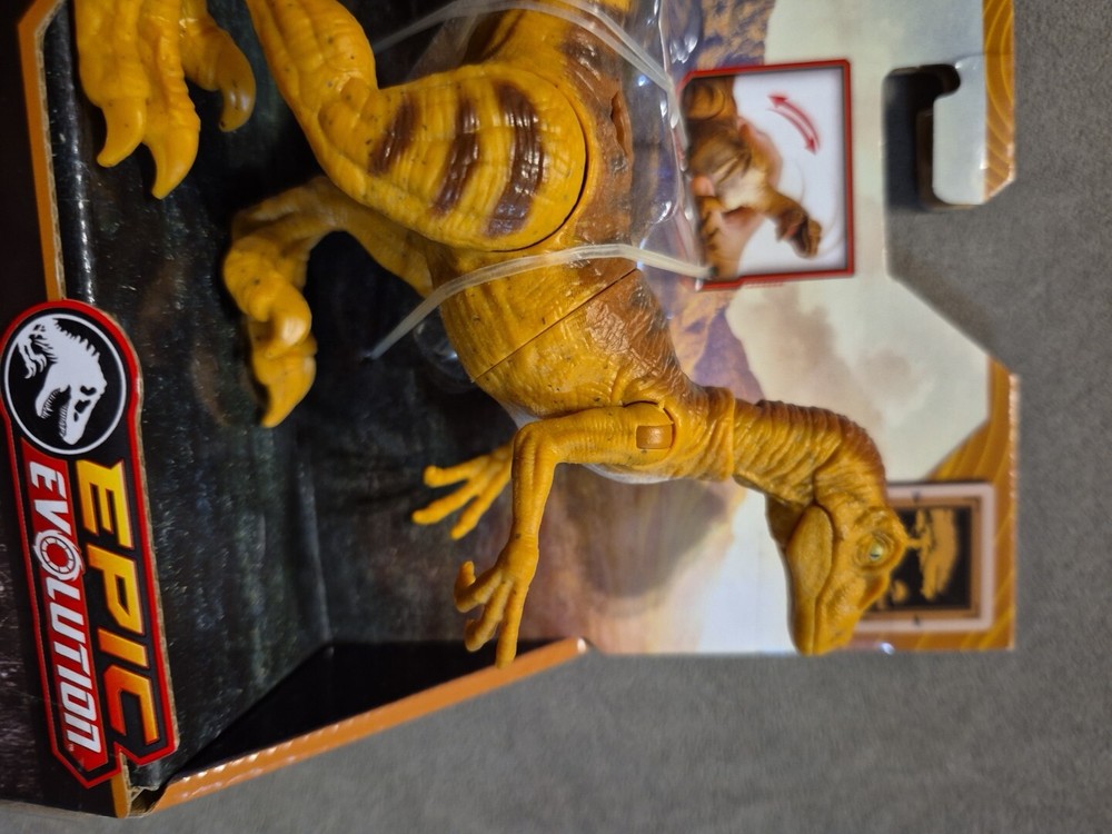 Jurassic World Epic Evolution VELOCIRAPTOR *NEW* Strike Attack 2023
