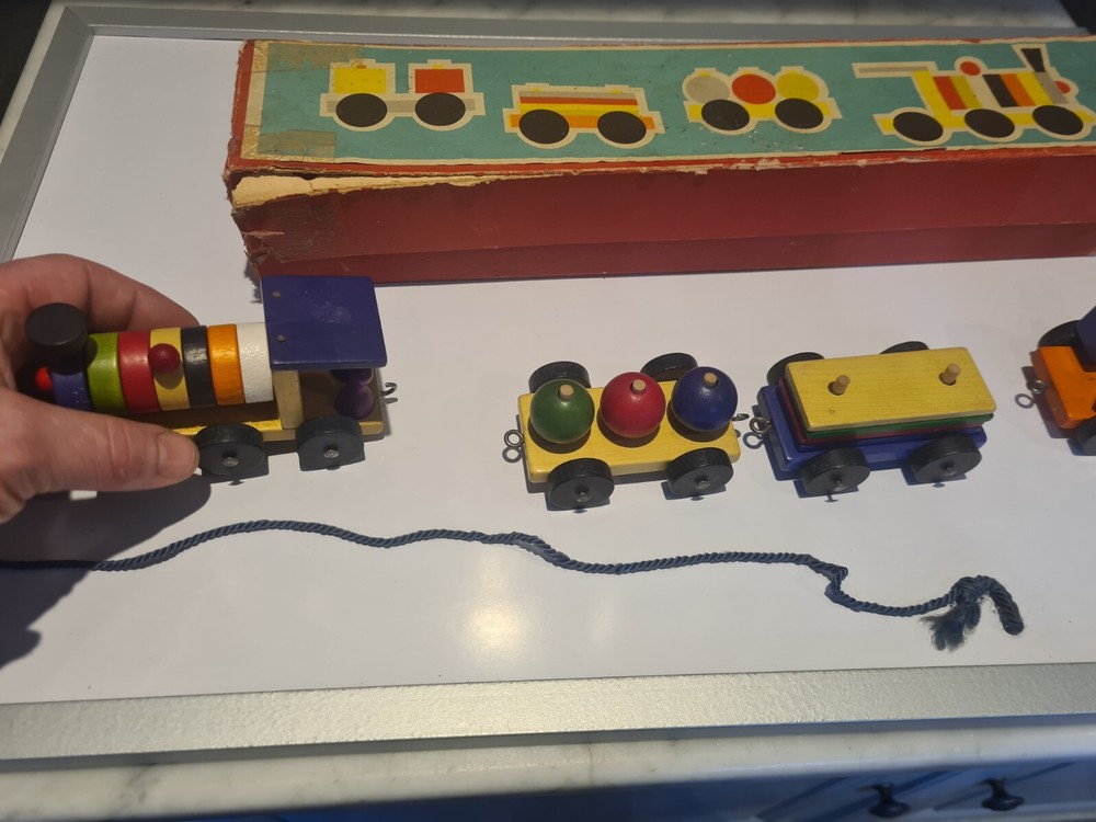 Tofa Wooden Train 1950s 100% Complete