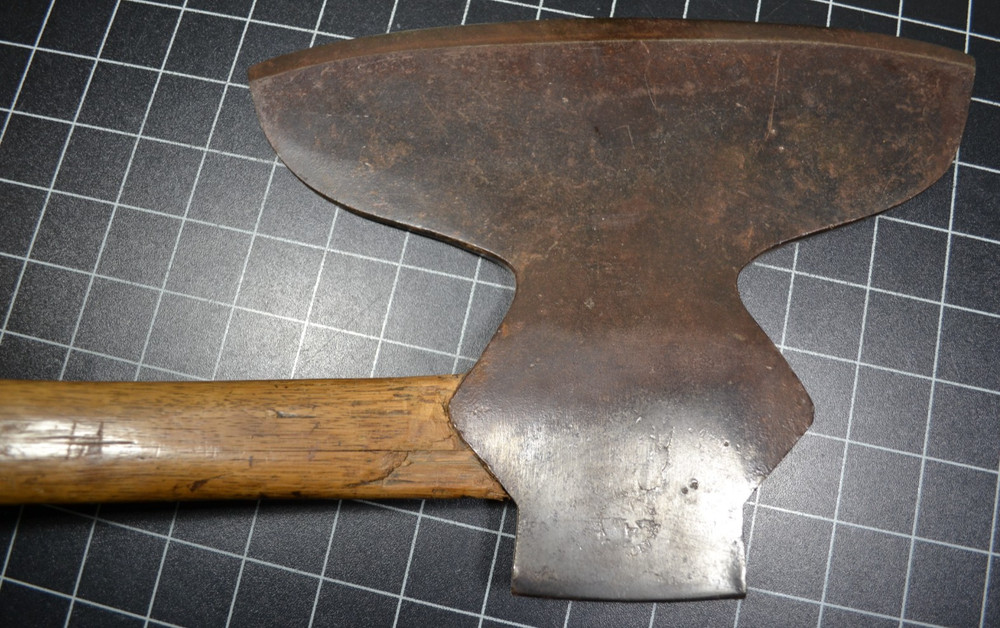 BEATTY - BROAD AXE WITH ANTIQUE HAND MADE HANDLE