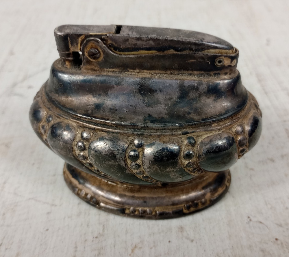 Ronson Crown Table Lighter Vintage 1940's Refillable