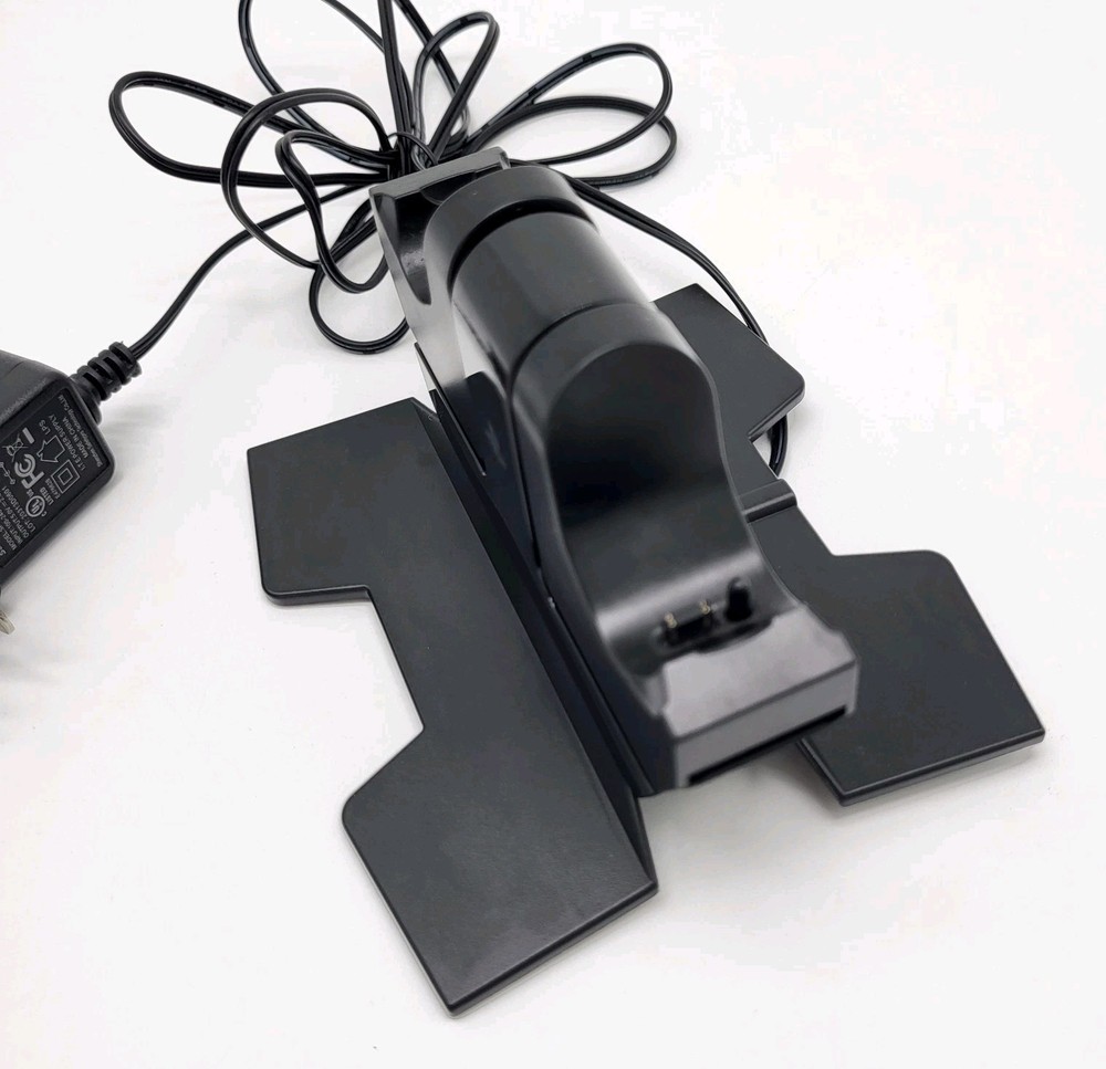 PowerA CPFA141325-02 DualShock 4 Controller Charging Station