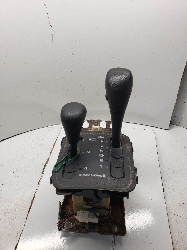 GRANDCHER 2004 Transmission Shift 1381461