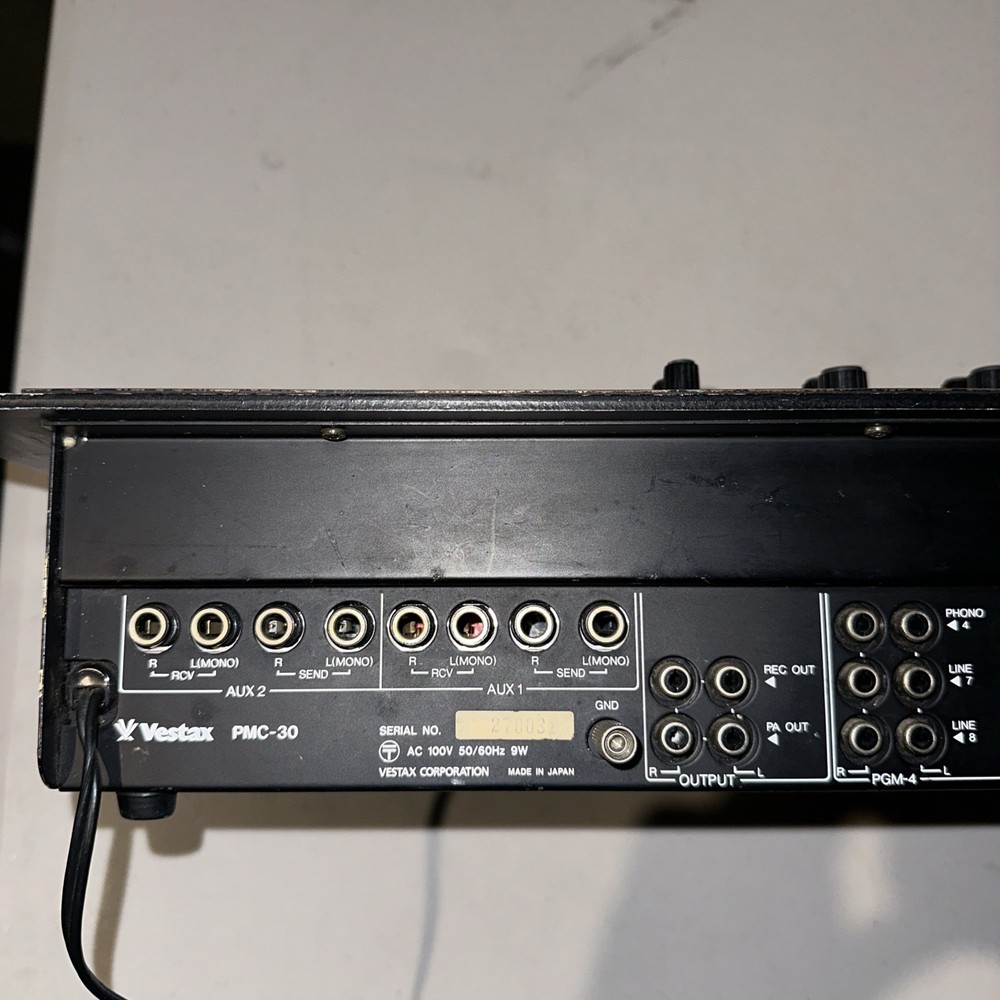 Vestax Professional Mixing Controller PMC-30 READ DESCRIPTION!!!
