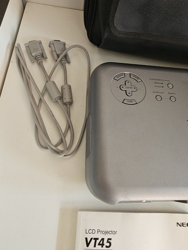 NEC LCD VT45 Projector Plus Remote