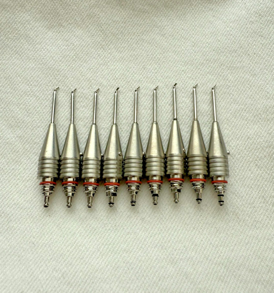 Alcon 8065814501 UltraFlow 45° Irrigation/Aspiration I/A Curved Tip, 0.3mm