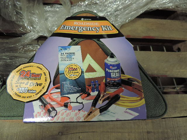 TRIANGLE ROADSIDE EMERGENCY KIT INCLUDES BOOSTER CABLES, 2/PACK