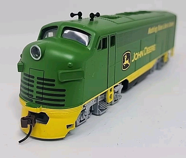 Hawthorne Village Bachmann John Deere Train Engine U101-2
