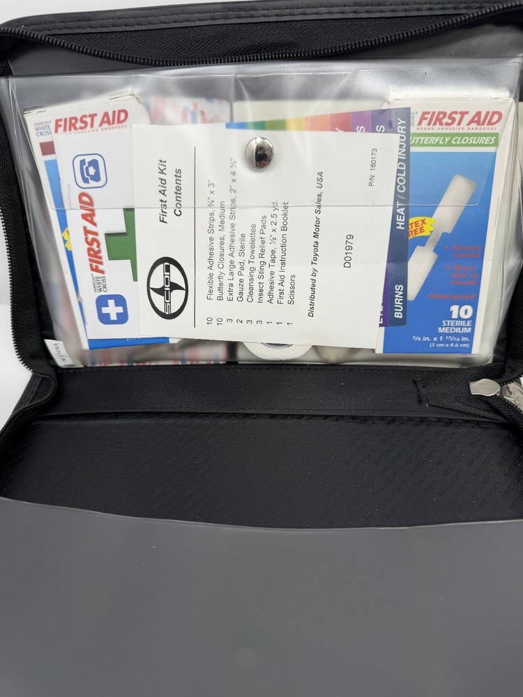 2007 Scion tC Owners Manual OEM Complete Set With First Aid