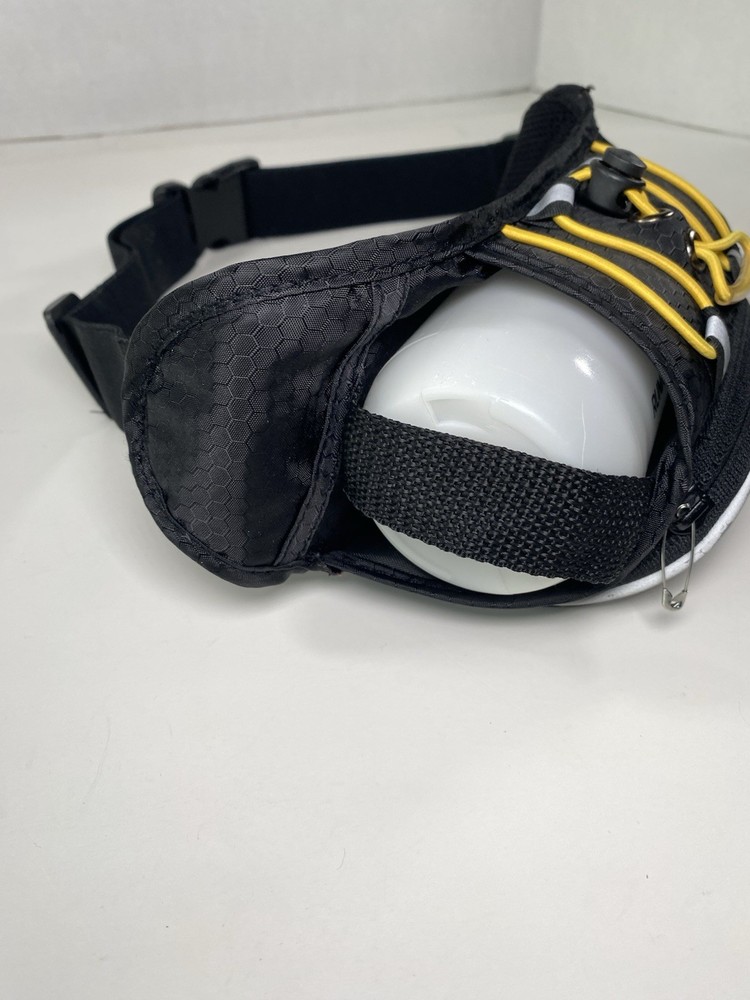 Runners World Hydration Belt Adjustable Single Bottle Zip Pouch