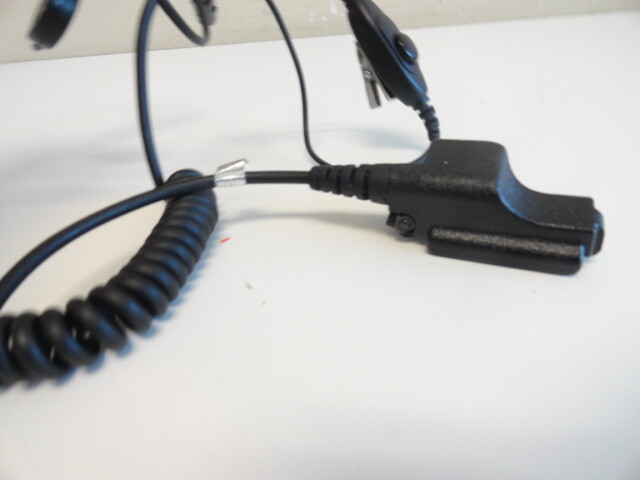 UU4: Motorola Radio Headset
