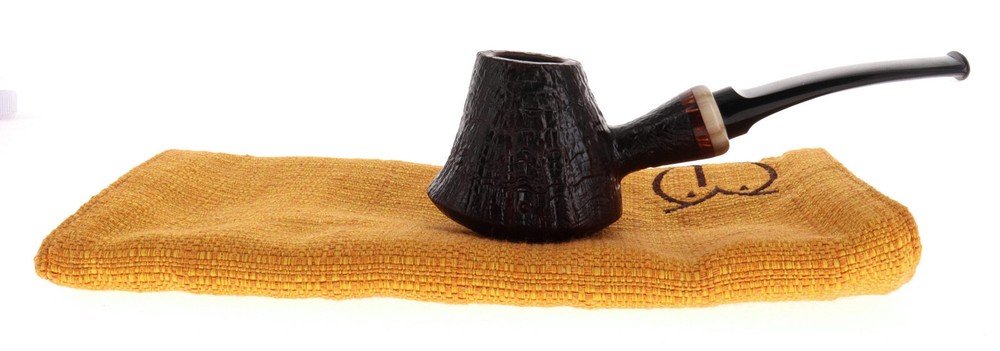Pipe Damini brown sandblasted shape freehand volcano