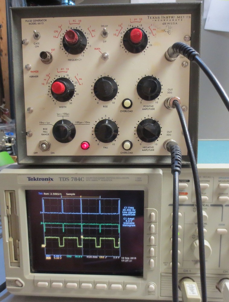 TI Texas Instruments 6613 Waveform Pulse Generator