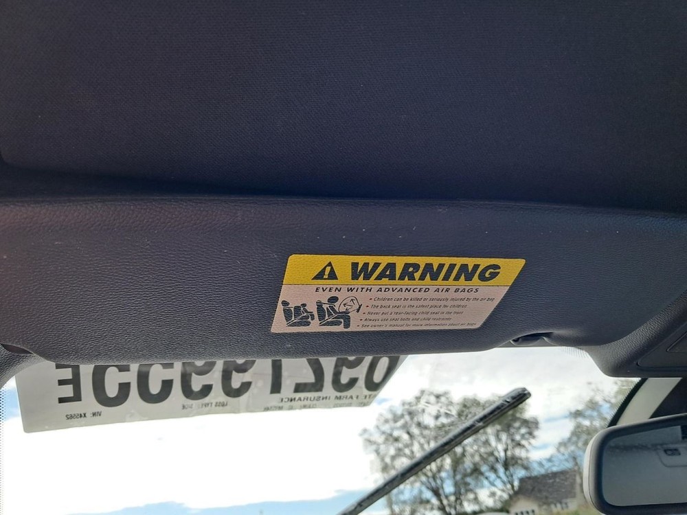 335I 2007 Glove Box 4808698