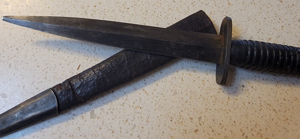 WWII British Fairbairn Sykes Knife - 3rd Pattern Commando Dagger
