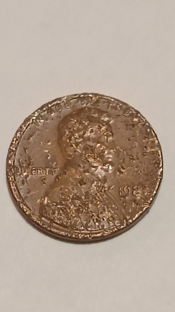1982 Bronze Triple Struck, Saddle Struck Variety