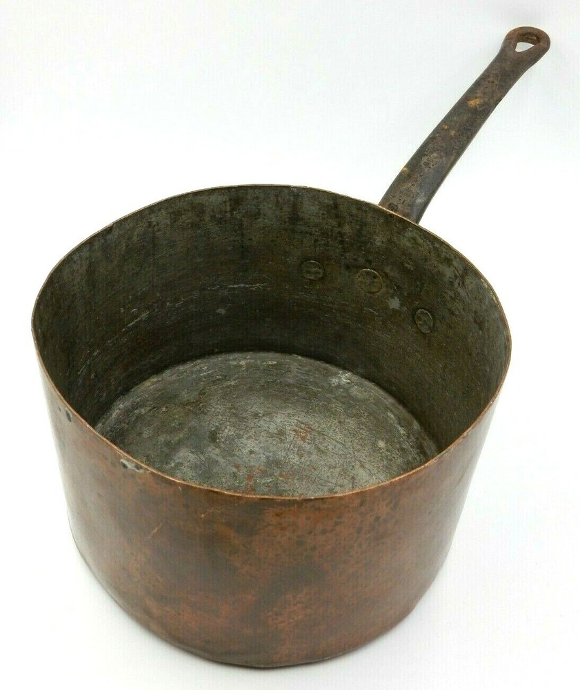 VINTAGE COPPER HAND-FORGED DOVETAIL BOTTOM SAUCEPOT