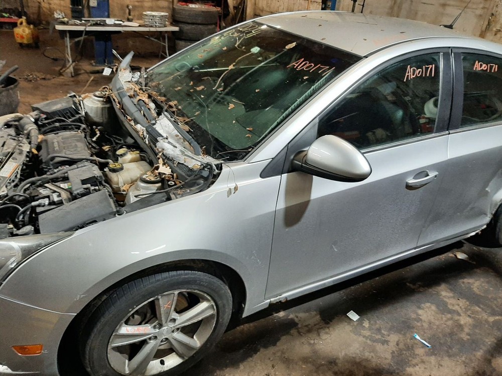 CRUZE 2012 Antenna 1073375