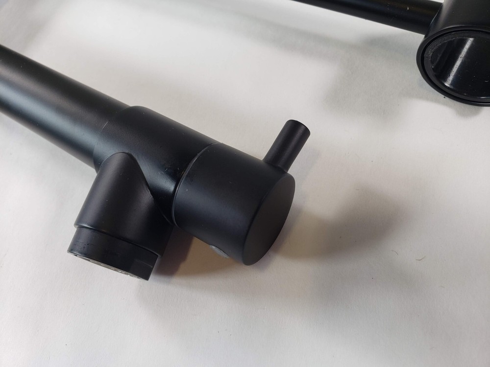 Fapully Black Kitchen Faucet Single Handle Single Hole SPRAYER NOT INCLUDED