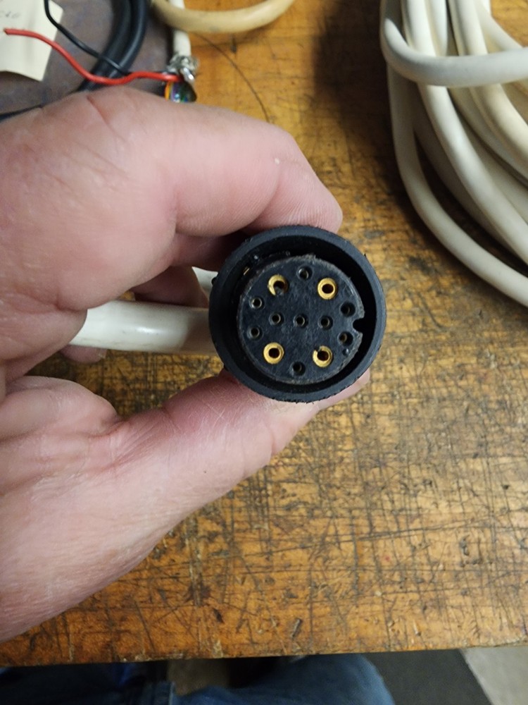 RAYMARINE radar cable 50 FT includes extra connectors, power cable